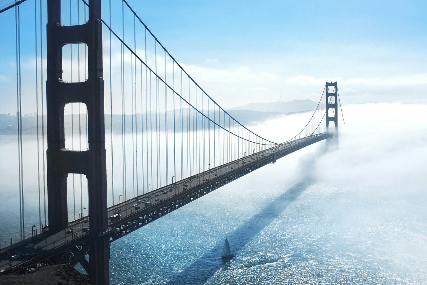 Stretched Canvas: Golden Gate Bridge, San Francisco California – Modestas Urbonas (Unsplash)