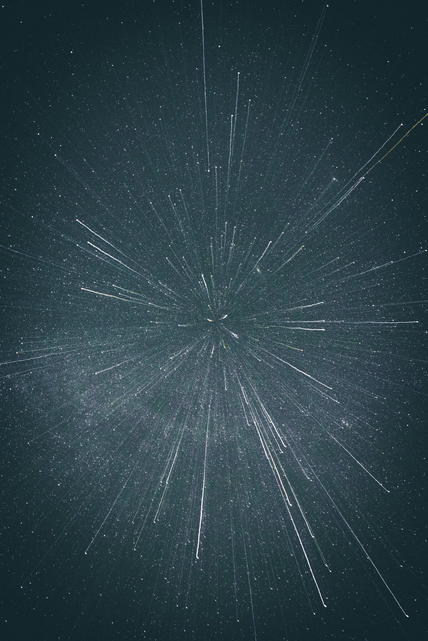 Poster: timelapse photography of warped lines – Casey Horner (Unsplash)