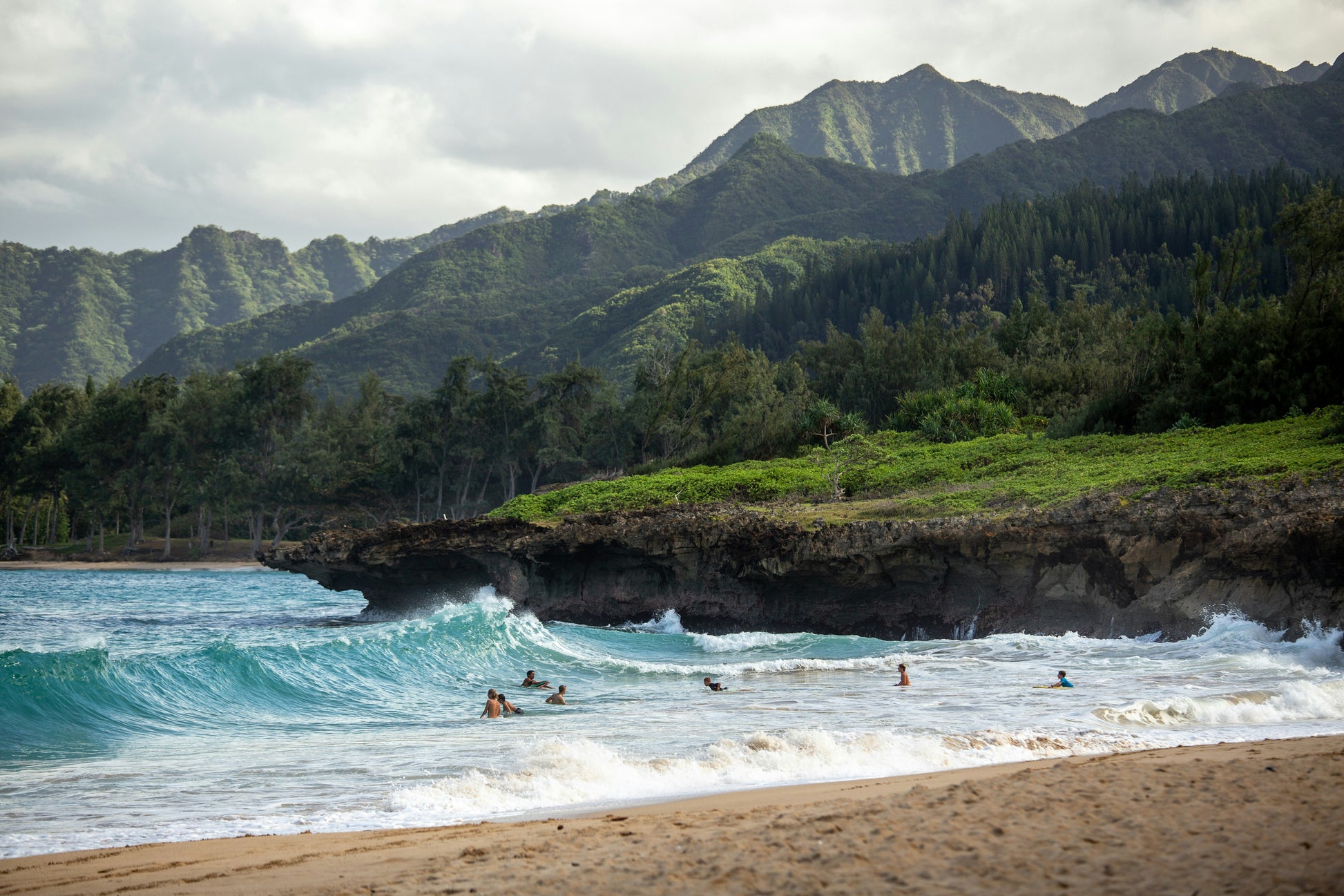 Stretched Canvas: people swimming near shore with waves during daytime – Luke McKeown (Unsplash)